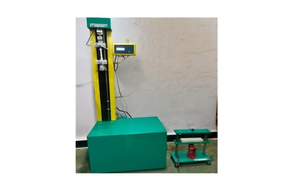 Universal Tensile Testing Machine